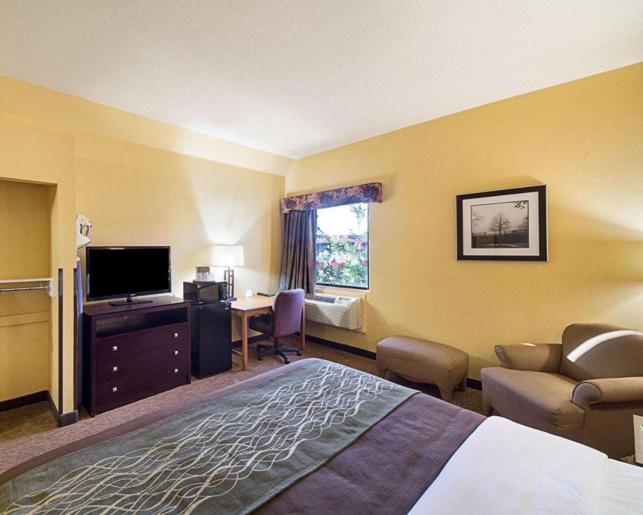 Comfort Inn Near Medical Center มิชชั่น ภายนอก รูปภาพ